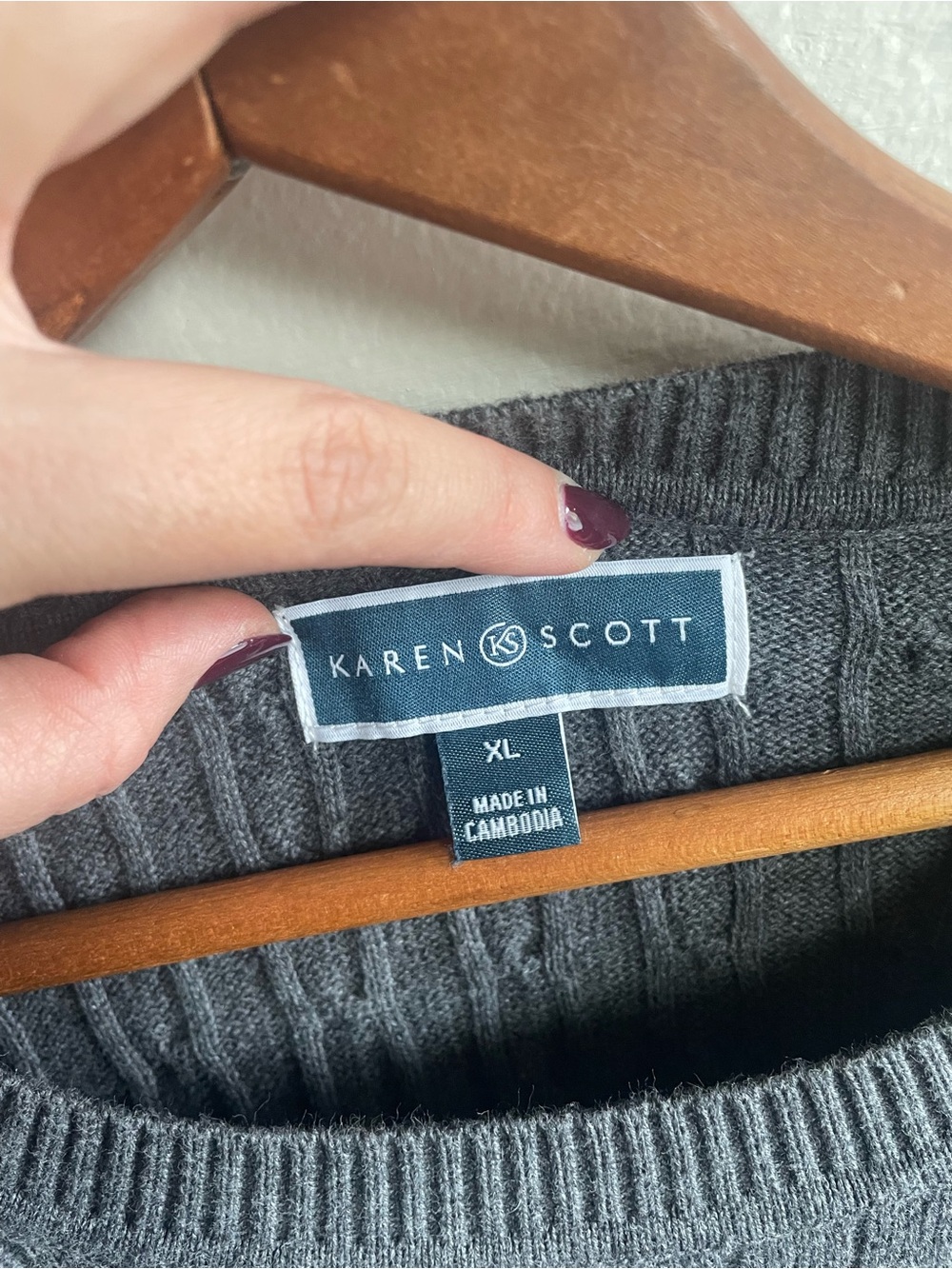 Karen Scott Charcoal Gray Cable-Knit Crewneck Sweater - Picture 3 of 3